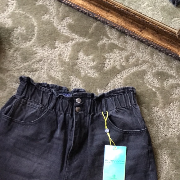 Paper bag waist jeans - Picture 2 of 7